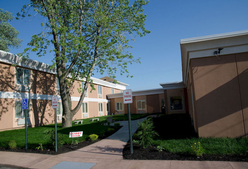 Aashram Hotel By Niagra River  | Niagara Falls | Nueva York | United States 17