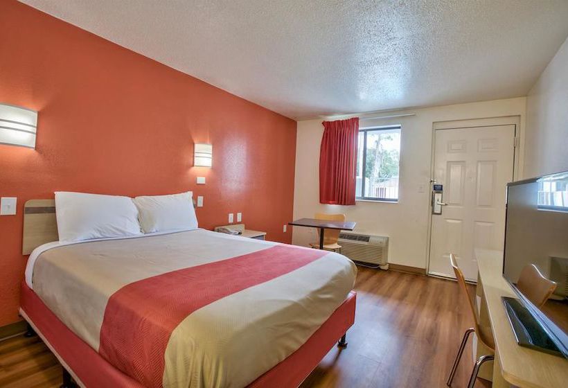 Motel 6 Tallahassee West  | Tallahassee | Florida | United States 9