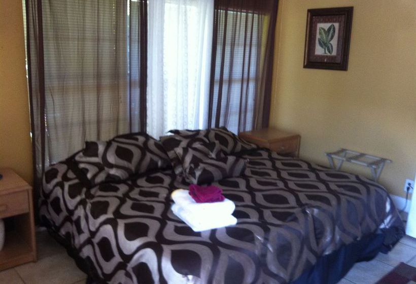 Bed and Breakfast Bridge At Cordova Florida