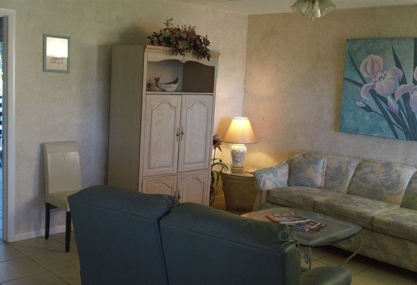 Wiggins Pass Chalet  | Naples | Florida | United States 13