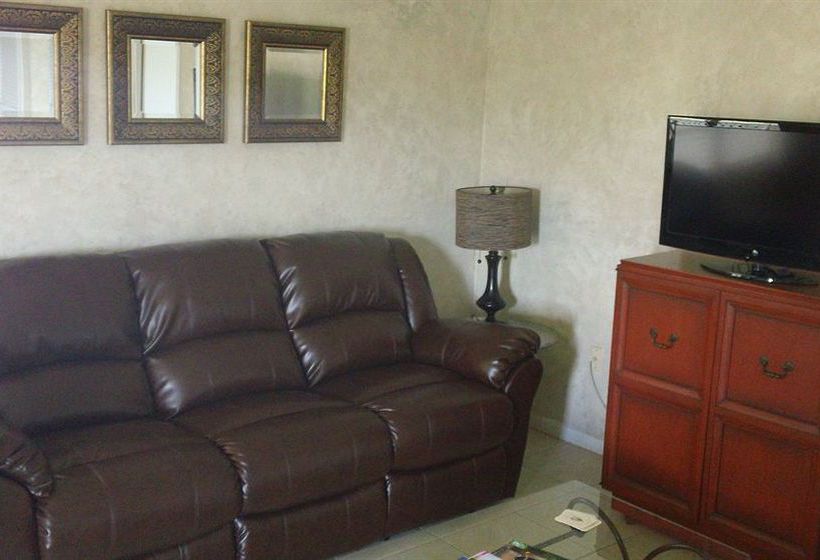 Wiggins Pass Chalet  | Naples | Florida | United States 6