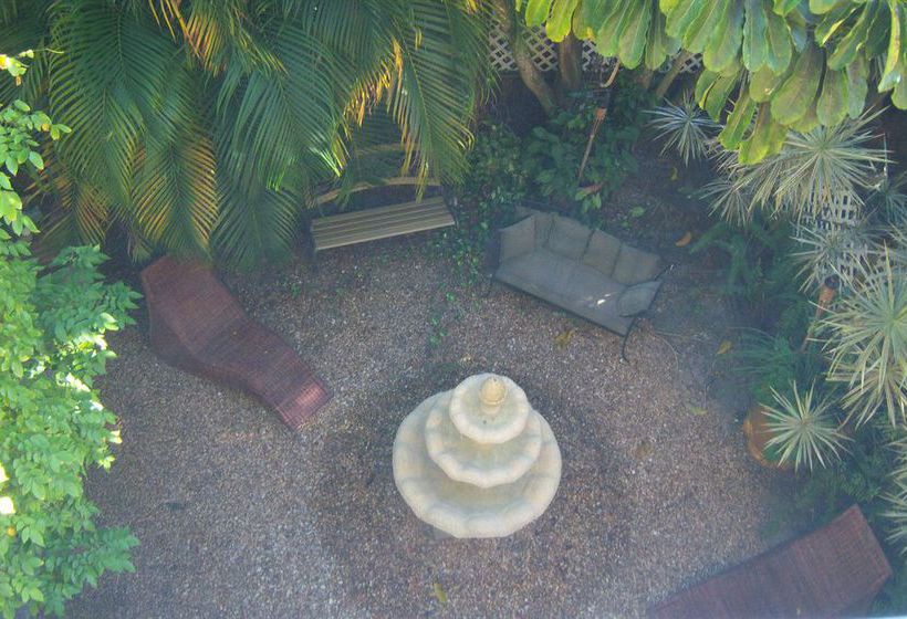 Wiggins Pass Chalet  | Naples | Florida | United States 9