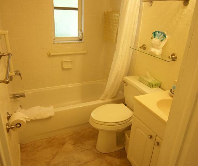 Bed and Breakfast Sandpiper Inn  | Longboat Key | Florida | United States 3