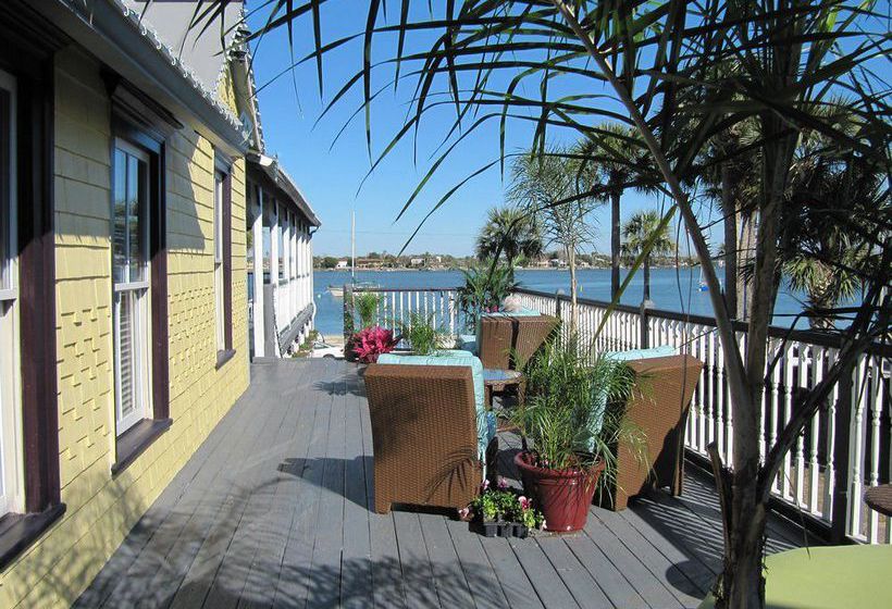 Bed and Breakfast Bayfront Marin House 