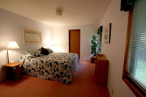 Pension Halana Lodge  | Volcano | Hawaii | United States 4