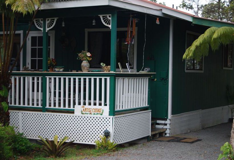Bed and Breakfast The Artist Cottage  | Volcano | Hawaii | United States 4