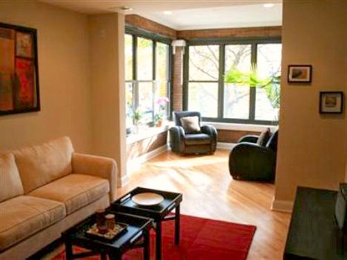 Bed and Breakfast Roscoe Village Guesthouse  | Chicago | Illinois | United States 9