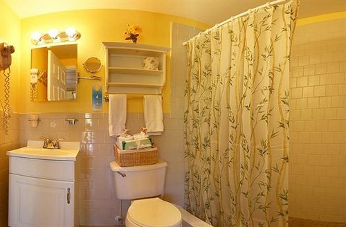 Bed and Breakfast Manatee Bay Inn  | Fort Myers Beach | Florida | United States 19