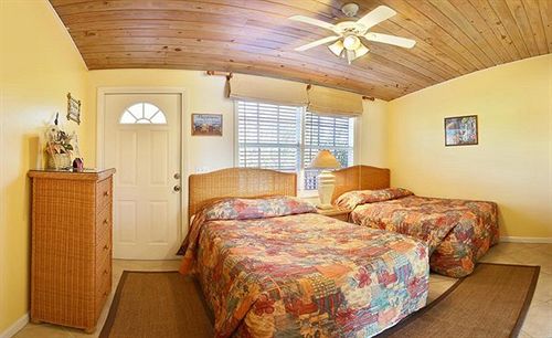 Bed and Breakfast Manatee Bay Inn  | Fort Myers Beach | Florida | United States 20