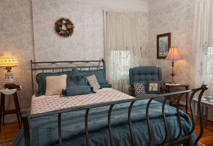 Bed and Breakfast Bricktown Inn 