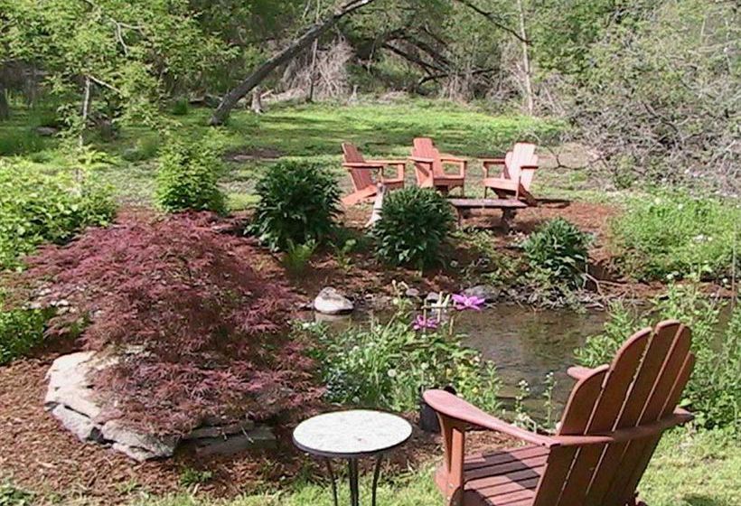 Bed and Breakfast Hayden Creek Inn 