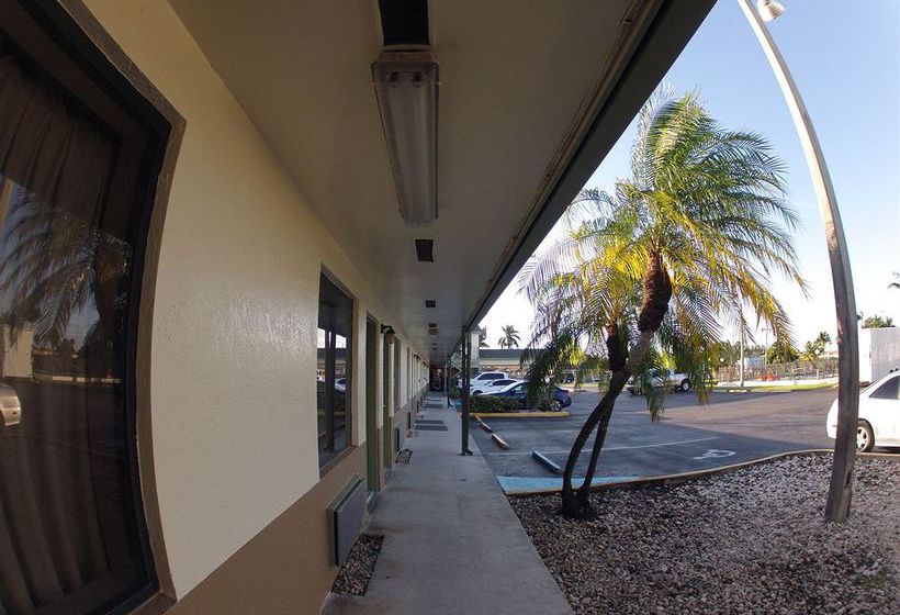 Motel Budget Host Inn Florida City  | Florida City | Florida | Estados Unidos 8