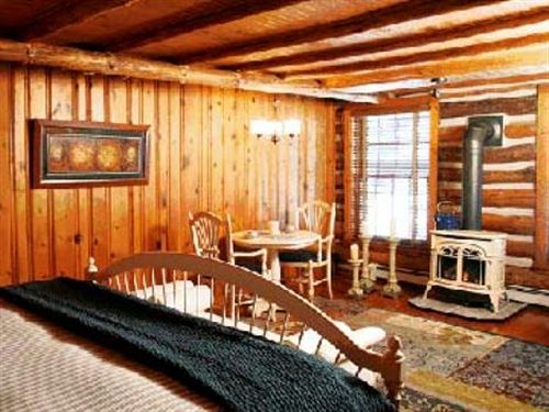 Bed and Breakfast Chalet Of Canandaigua