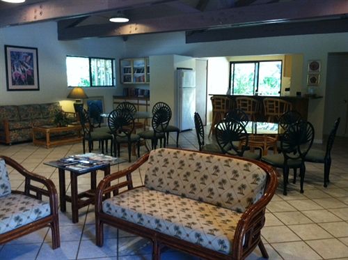 Hotel Hololani Resort  | Lahaina | Hawaii | Estados Unidos 3