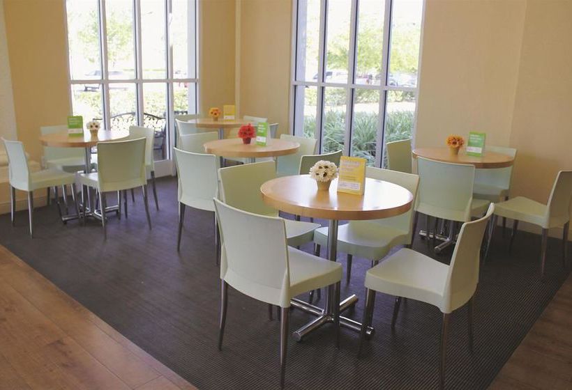 Hotel La Quinta Inn & Suites Sunrise  | Sunrise | Florida | United States 10