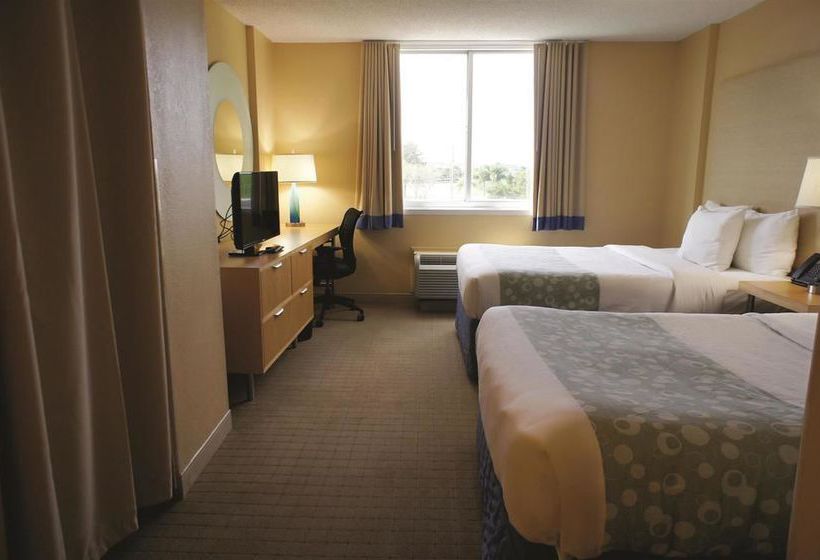 Hotel La Quinta Inn & Suites Sunrise  | Sunrise | Florida | United States 4