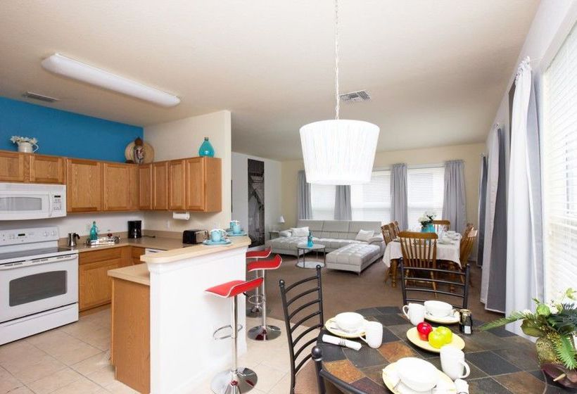 Hotel Davenport Rentals By Really Florida  | Davenport | Florida | United States 10