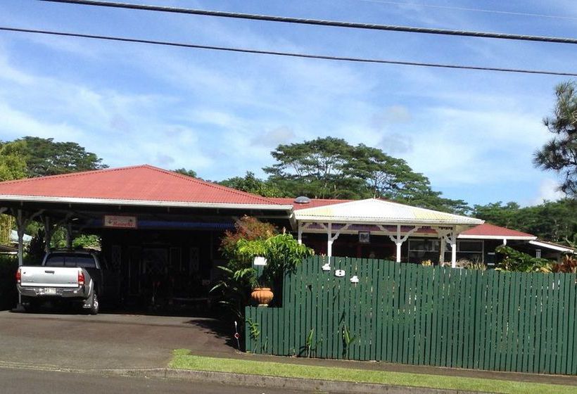 Hotel Hale Kawehi Hilo Hawaii