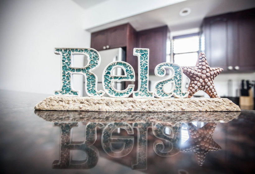 The Coral Reef  | Hollywood | Florida | United States 1