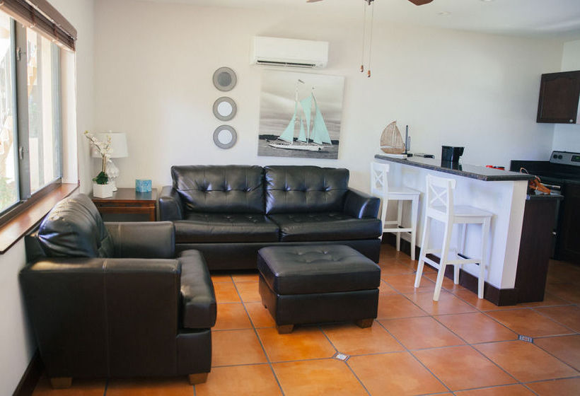 The Coral Reef  | Hollywood | Florida | United States 18