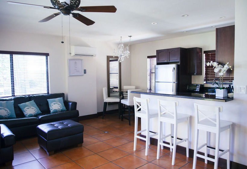 The Coral Reef  | Hollywood | Florida | United States 20