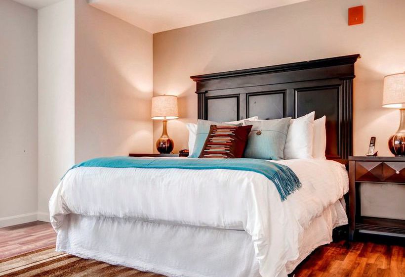 Global Luxury Suites At Fenway Park  | Boston | Massachusetts | United States 6