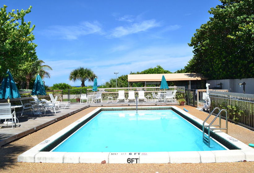 Delray South Shore Club