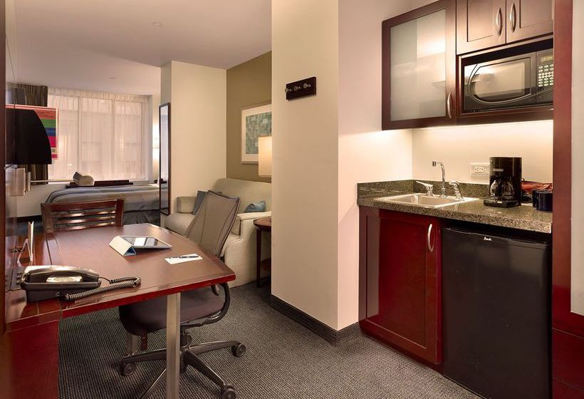 Hotel Club Quarters, Opposite Rockefeller Center  | New York | Nueva York | United States 5
