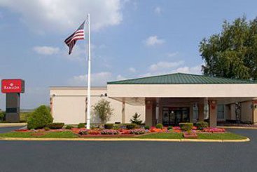 Hotel Ramada Cortland 