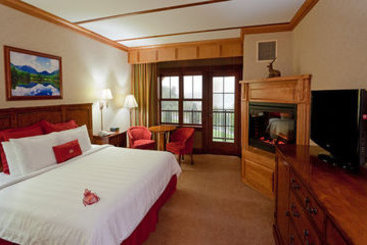 Resort Crowne Plaza Lake Placid golf Club  | Lake Placid | Nueva York | United States 7