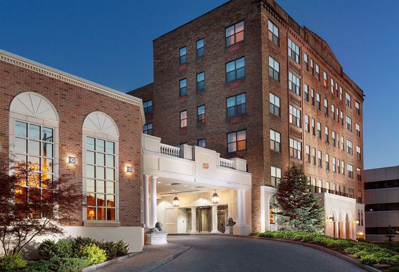 The Genesee Grande Hotel 