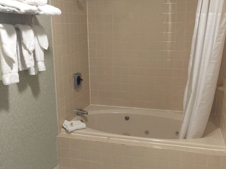 Hotel Days Inn Cortland McGraw  | Mcgraw | Nueva York | United States 17