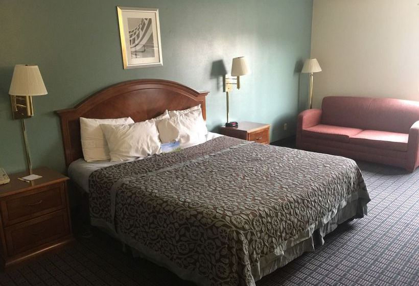 Hotel Days Inn Cortland McGraw  | Mcgraw | Nueva York | United States 5