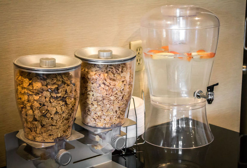 Hotel Quality Inn Central Albany