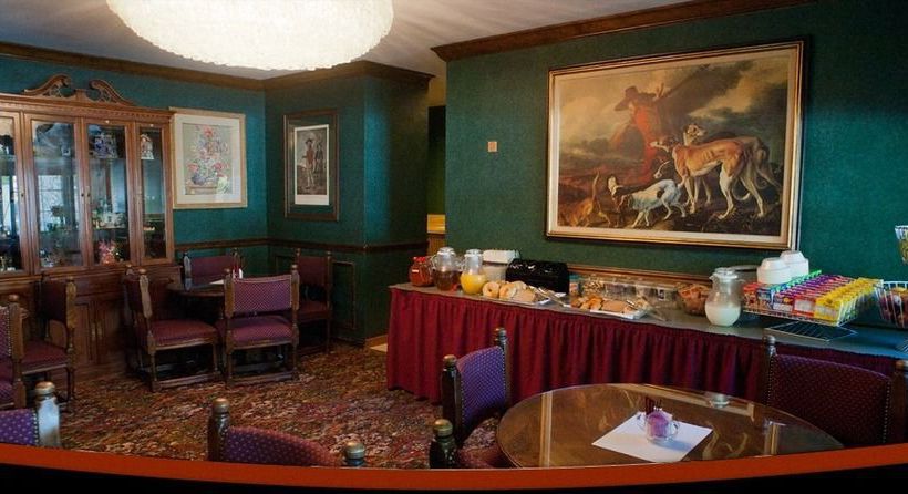 Hotel East Norwich Inn 