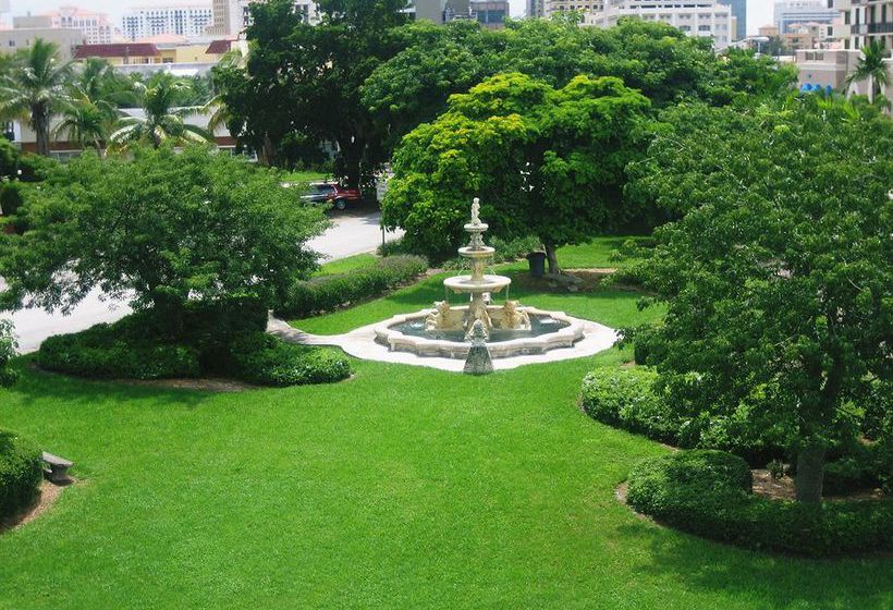 Hotel Chateaubleau  | Coral Gables | Florida | United States 1