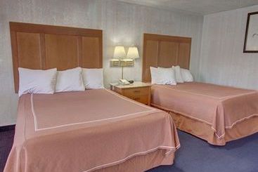 Hotel Rodeway Inn & Suites Niagara Falls  | Niagara Falls | Nueva York | United States 12