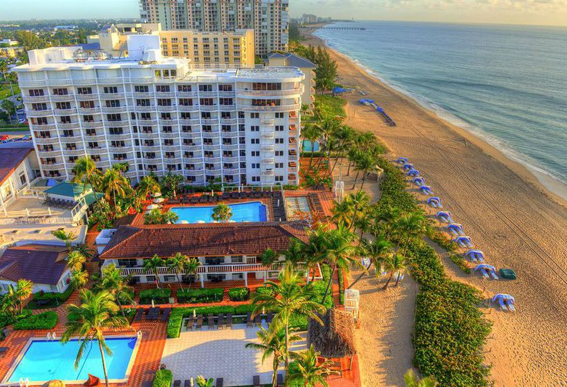 Hotel Beachcomber Resort & Villas