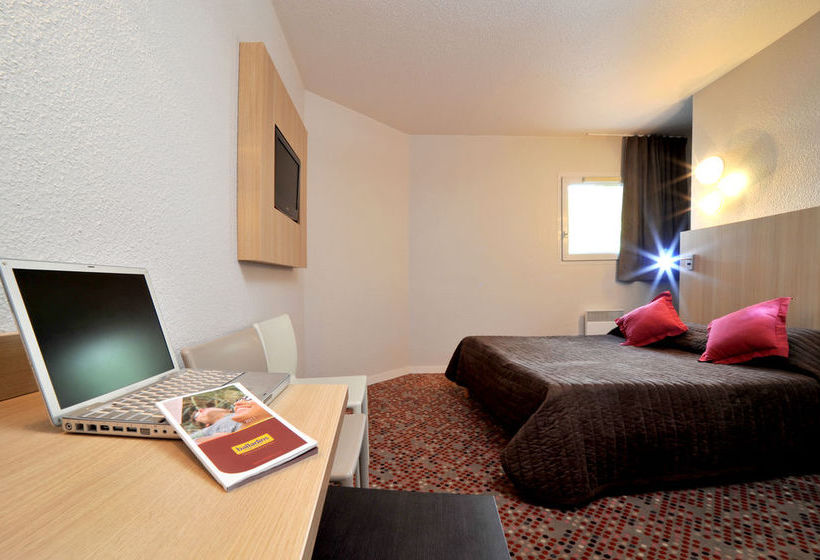 Hotel Balladins Coignieres