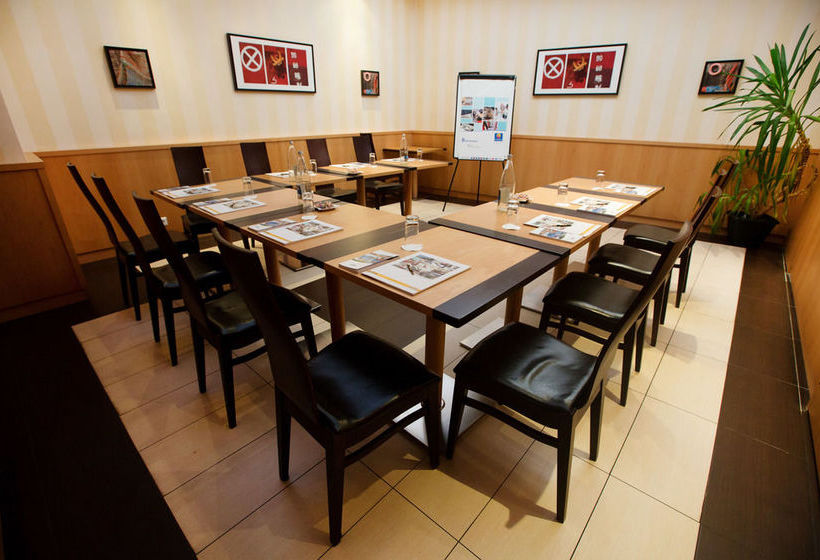 Comfort Hotel Dinard Balmoral  | Dinard | Ille-et-Vilaine | France 10