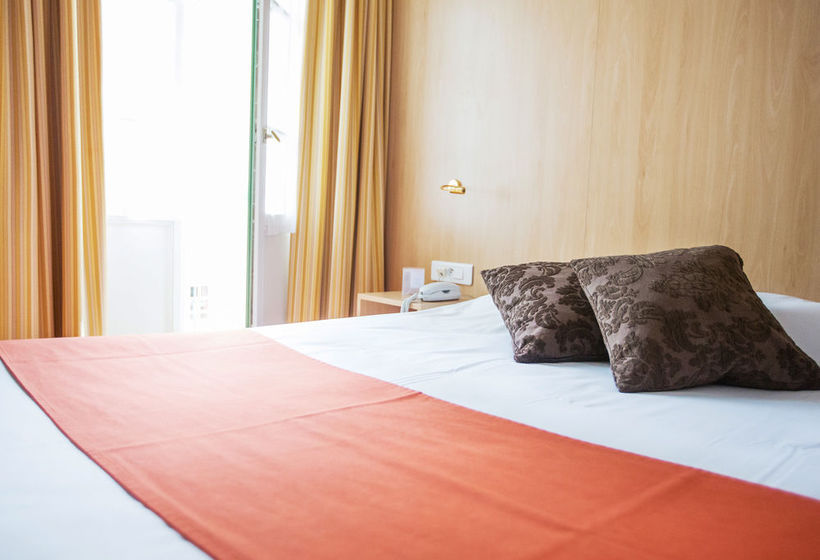 Comfort Hotel Dinard Balmoral  | Dinard | Ille-et-Vilaine | France 18