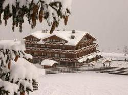 Hotel Au Rond Point des Pistes Courchevel Saboya