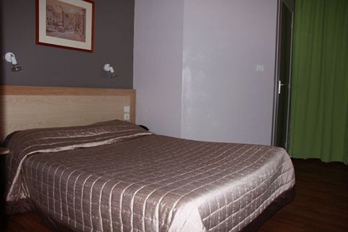 Hôtel Albert Elisabeth  | Clermont Ferrand | Puy-de-Dome | France 3