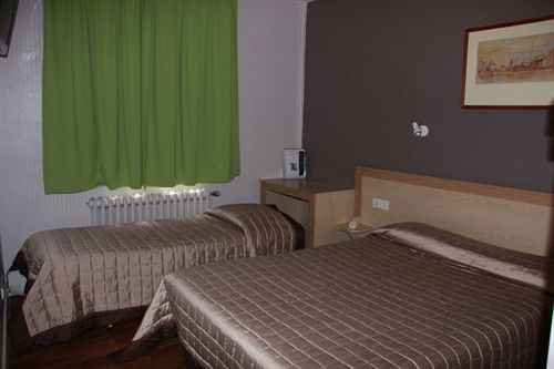 Hôtel Albert Elisabeth  | Clermont Ferrand | Puy-de-Dome | France 4