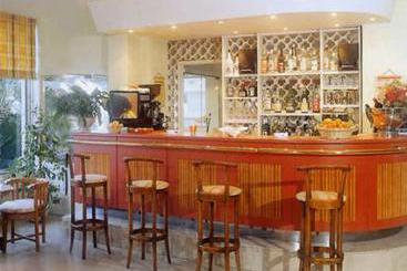 Hôtel Alexandra  | Roquebrune-cap-Martin | Alpes-Maritimes | France 1