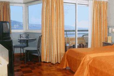 Hôtel Alexandra  | Roquebrune-cap-Martin | Alpes-Maritimes | France 3