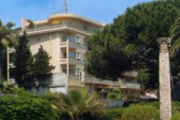 Hôtel Alexandra  | Roquebrune-cap-Martin | Alpes-Maritimes | France 8