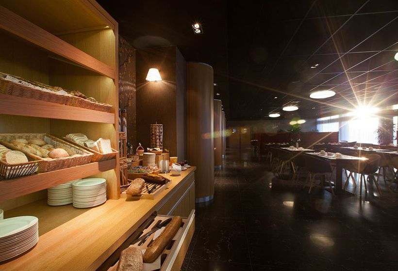 Hôtel Mercure Champs De Mars  | Colmar | Haut-Rhin | France 6