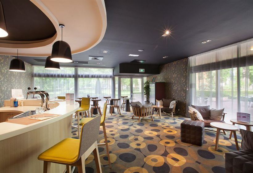 Hôtel Mercure Champs De Mars  | Colmar | Haut-Rhin | France 8