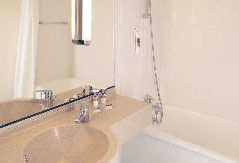 Hotel Mercure Besancon Parc Micaud Besanzón